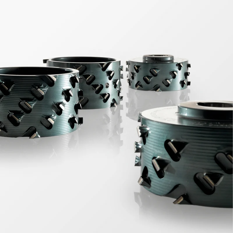 Wirutex cutters with bore